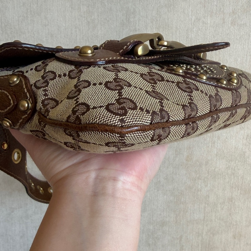 ‼️Vintage Gucci Pelham Runway Studded GG Monogram Striped Strap Shoulder Bag - Picture 9 of 16
